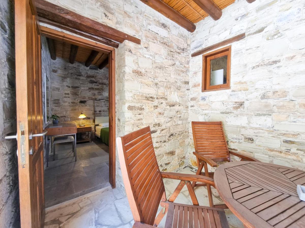 Skarinou'S Landhouse Poolside Heaven Apartment المظهر الخارجي الصورة